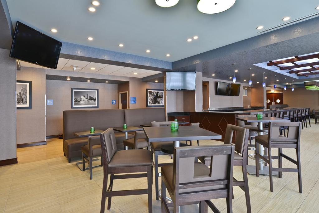 Wyndham Garden Elk Grove Village - O'Hare Eksteriør billede